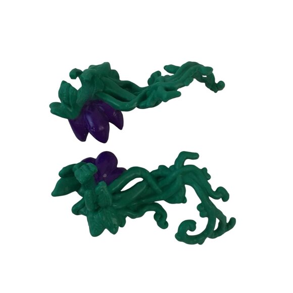 Monster High Amanita Nightshade Gloom & Bloom Dress Leg Cuffs Coffin Phone - Picture 7 of 7